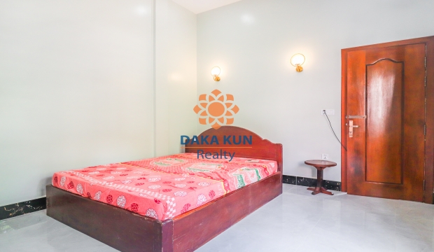 2 Bedrooms House for Rent in Siem Reap-Sala Kamreuk