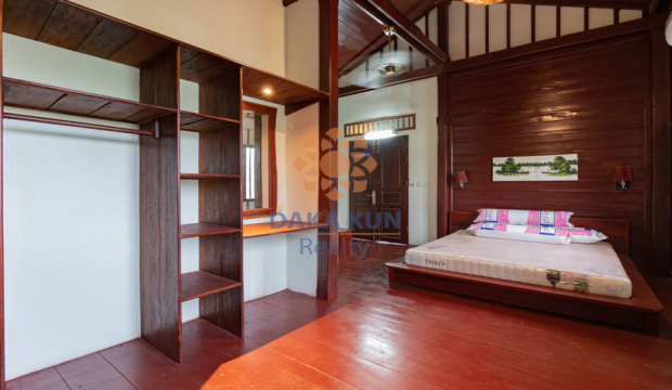 3 Bedroom Wooden House for Rent with Private Swimming Pool in Siem Reap