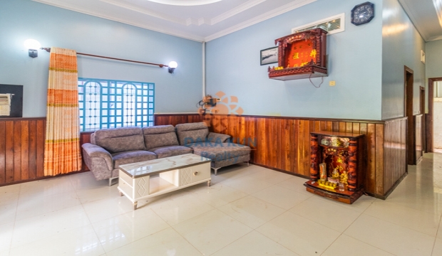 3 Bedrooms House for Rent in Siem Reap - Sala Kamreuk