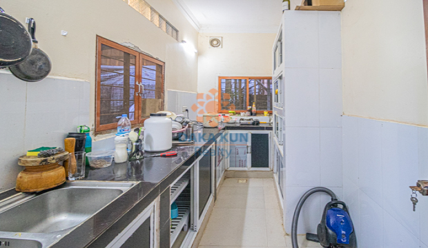 2 Bedrooms House for Rent in Krong Siem Reap-Riverside