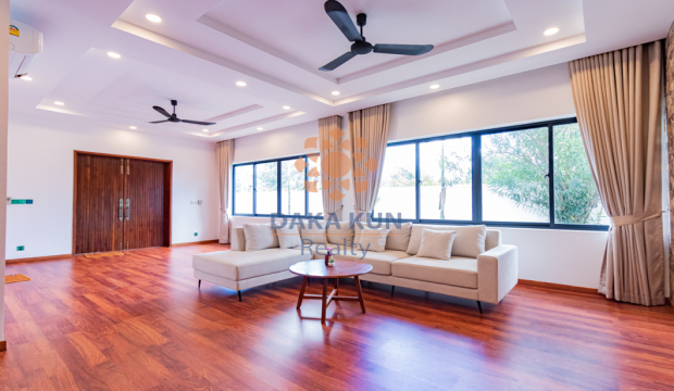 Modern Villa for Sale in Siem Reap city-Svay Dangkum