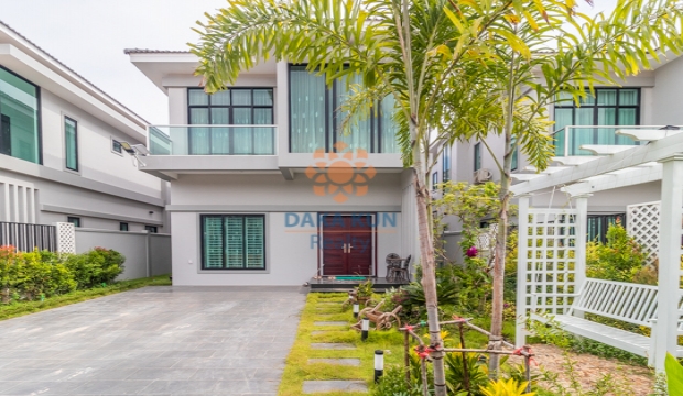 Modern Villa for Sale in Siem Reap city