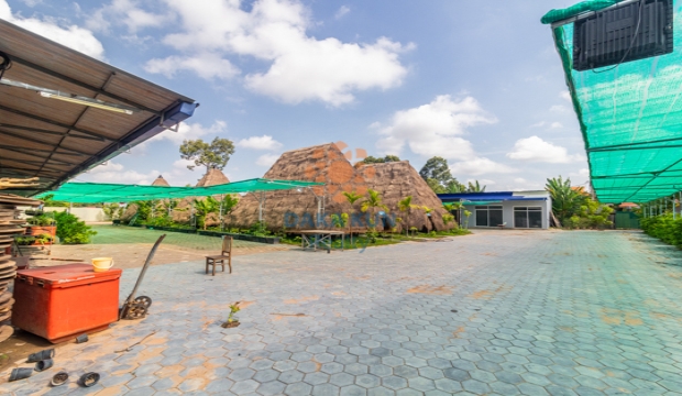 Commercial Space for Sale in Siem Reap-Svay Dangkum