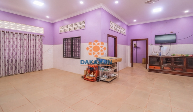 2 Bedrooms House for Rent in Siem Reap-Svay Dangkum