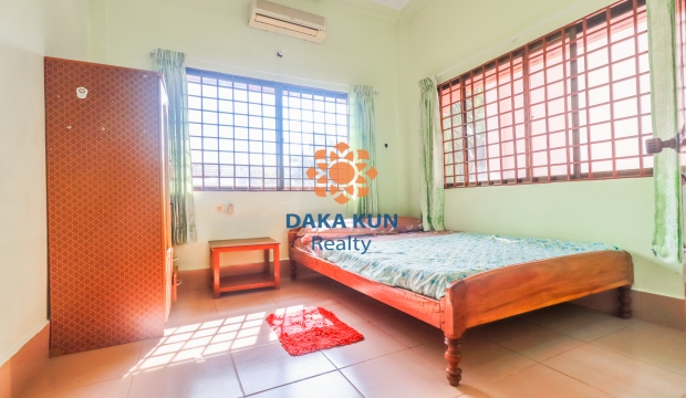 4 Bedrooms House for Rent in Siem Reap-Svay Dangkum