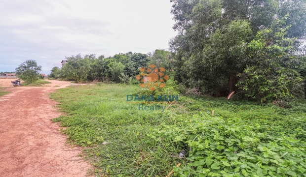 Urgent Sale Land near Sala K​amreuk-Siem Reap