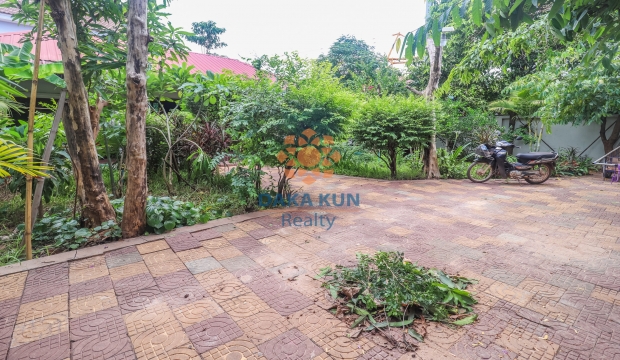 2 Bedrooms House for Rent in Siem Reap-Svay Dangkum