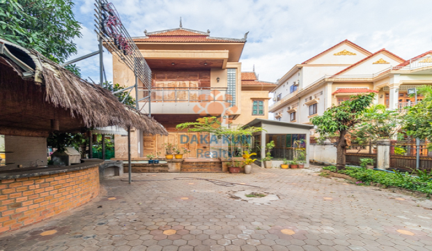 5 Bedrooms House for Rent in Siem Reap-Sala Kamreuk