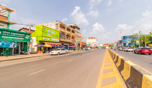 Shophouse for Rent in Krong Siem Reap-On National Road 6