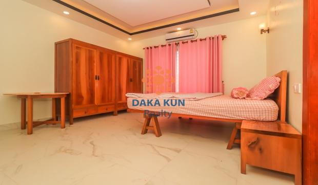 4 Bedrooms House for Rent in Siem Reap-Sala Kamreuk