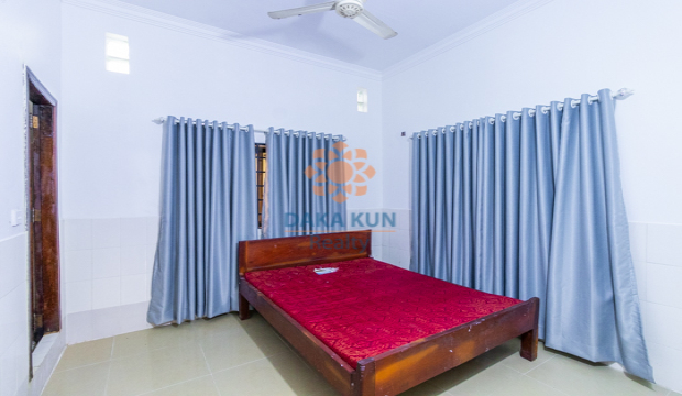 2 Bedrooms House for Rent in Krong Siem Reap-Sala Kamreuk