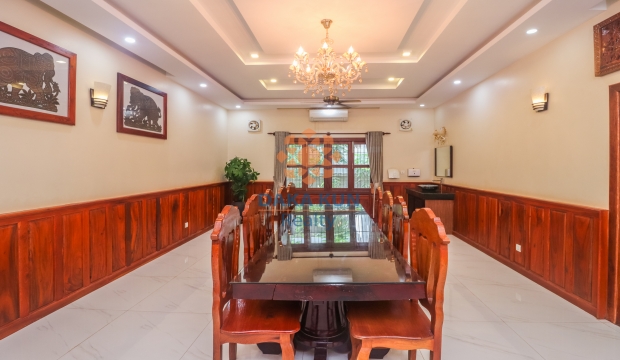 6 Bedrooms Villa for Rent in Sala Kamreuk, Siem Reap