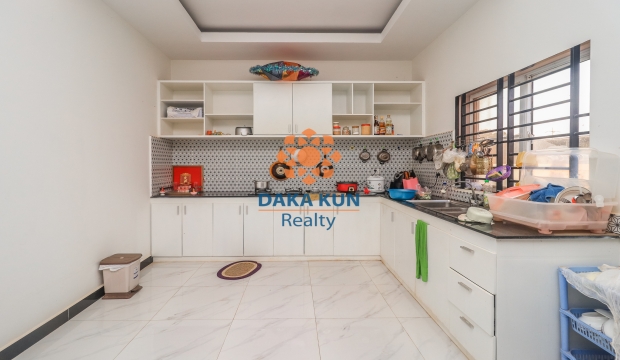 Urgent Sale, House for Sale in Siem Reap