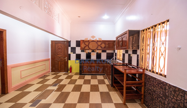 5 Bedrooms House for Rent in Krong Siem Reap-Sala Kamreuk