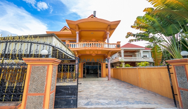 6 Bedrooms House for Rent in Siem Reap-National Road 6