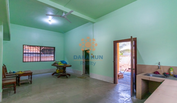 6 Bedrooms House for Rent in Siem Reap-National Road 6