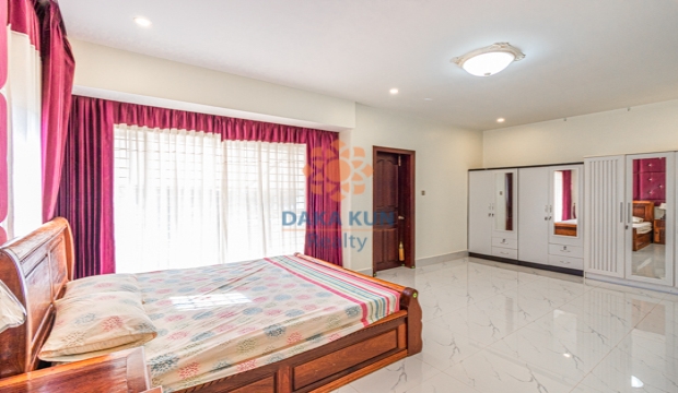 4 Bedrooms House for Rent in Siem Reap-Svay Dangkum