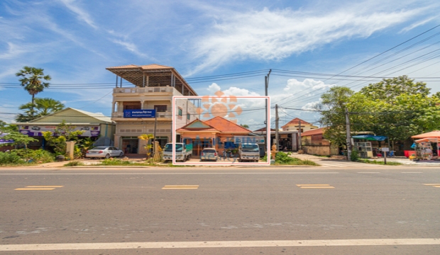 2 Bedrooms House for Sale on Ring Road, Siem Reap