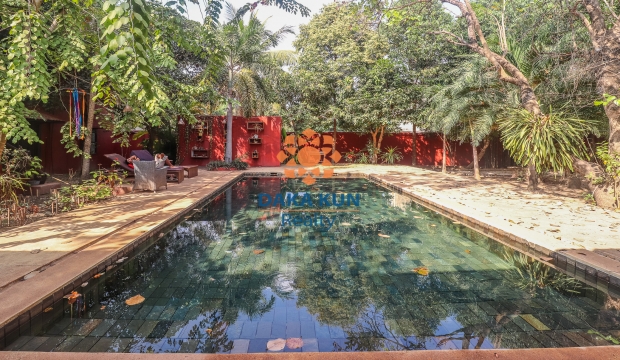 Wooden Houses for Rent with Swimming Pool in Siem Reap-Sala Kamreuk