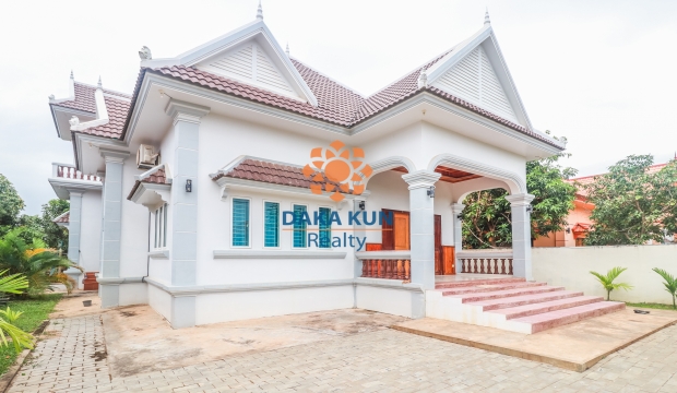 3 Bedrooms House for Rent in Siem Reap-Svay Dangkum