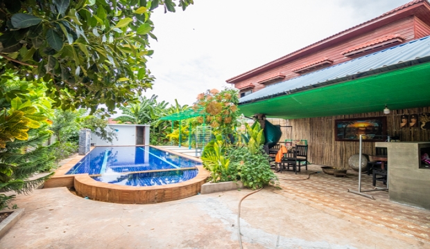 7 Bedrooms House for Rent with Pool in Siem Reap