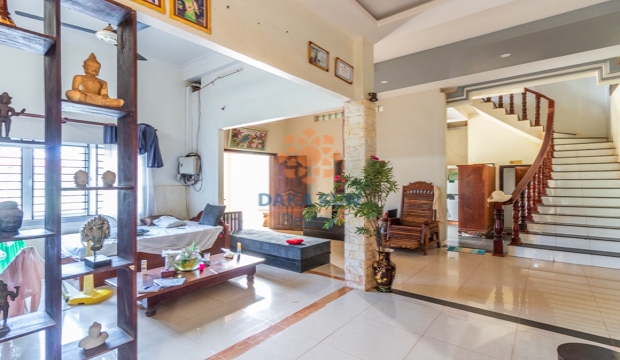 7 Bedrooms House for Rent with Pool in Siem Reap