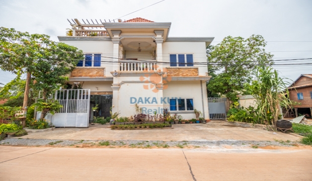 7 Bedrooms House for Rent with Pool in Siem Reap