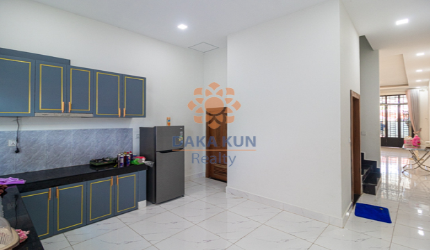 Flat House for Sale in Krong Siem Reap-Sla Kram