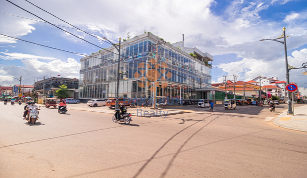 Commercial Building for Rent in Krong Siem Reap-near Sivutha Rd