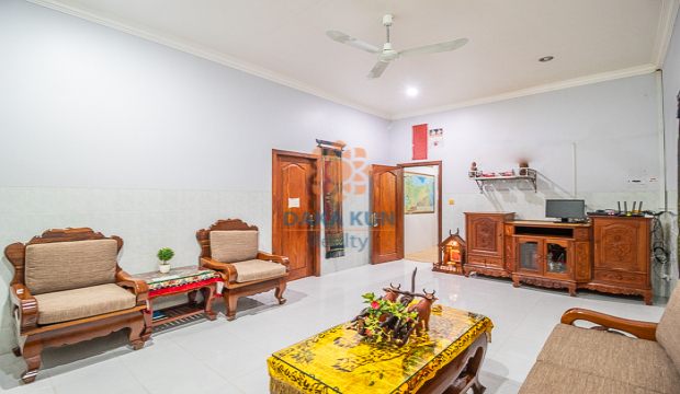 3 Bedrooms House for Rent in Krong Siem Reap