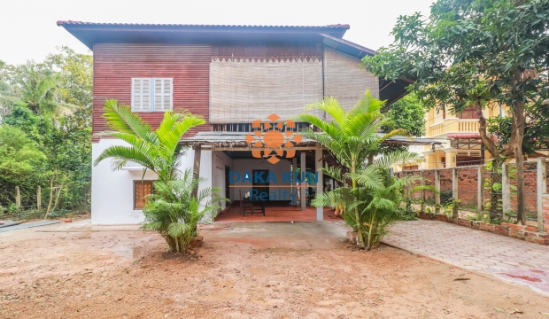 Wooden House for Rent in Siem Reap-Sala Kamreuk