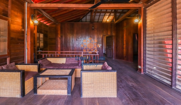 Wooden House for Rent in Siem Reap-Sla Kram