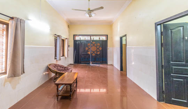 3 Bedrooms House for Rent in Krong Siem Reap-Svay Dangkum