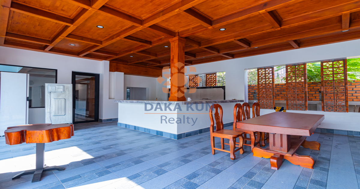 House For Sale in Siem Reap City-Svay Dangkum