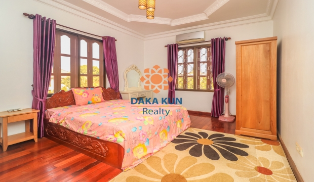 Villa for Rent with Swimming Pool in Siem Reap-Svay Dangkum