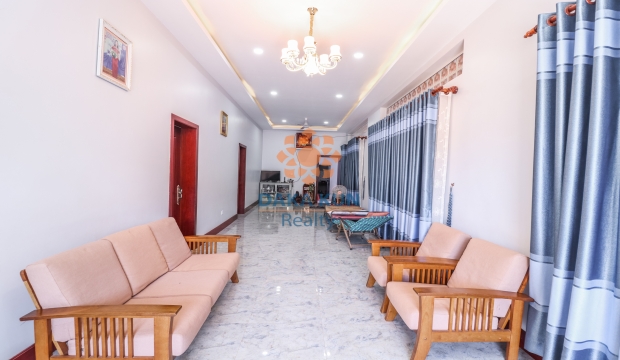 House for Sale in Siem Reap-Sala Kamreuk