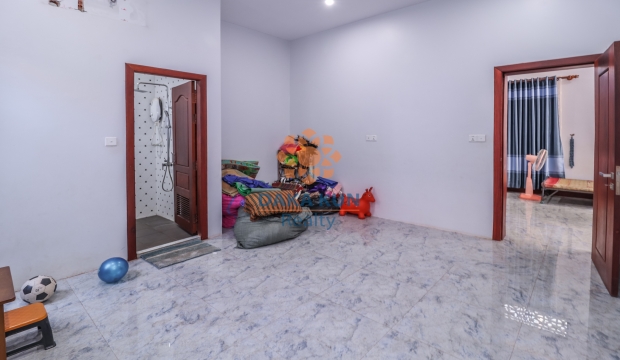 House for Sale in Siem Reap-Sala Kamreuk