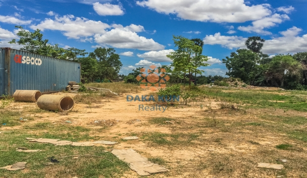 Urgent Sale Land near Svay Dangkum-Siem Reap