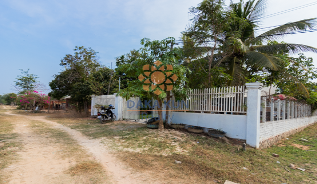 House for Sale in Krong Siem reap-Takong