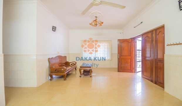 3 Bedrooms House for Rent in Siem Reap-Sala Kamreuk