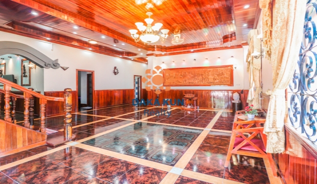 Villa for Sale in Siem Reap city-Sala Kamruek