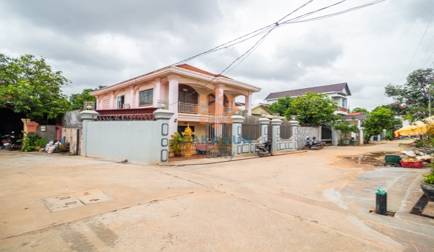 Urgent Sale, House near Sla Kram, Siem Reap