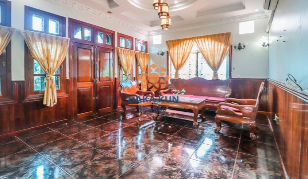 Villa for Sale in Siem Reap city-Sala Kamruek