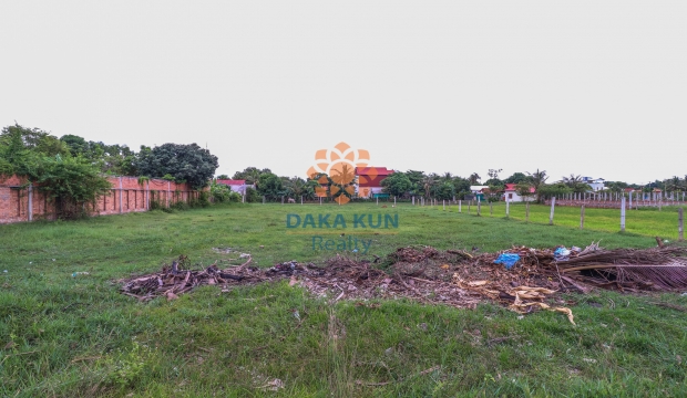 Urgent Sale Land near Sala Kamreuk-Siem Reap