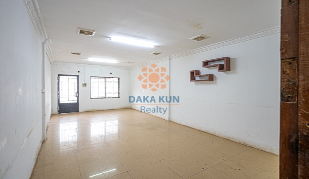 Shophouse for Rent in Krong Siem Reap-near Sivutha Road