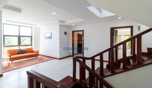 7 Bedrooms Villa for Rent with Swimming Pool in Siem Reap