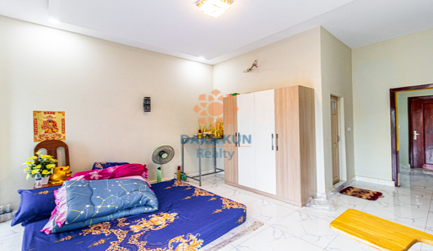 Flat house for Sale in Krong Siem Reap