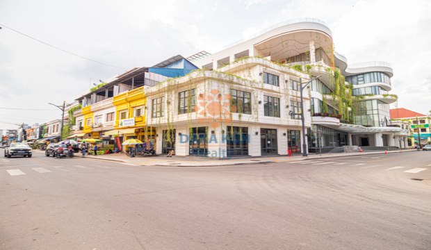 Commercial Building for Rent in Krong Siem Reap-Central Location