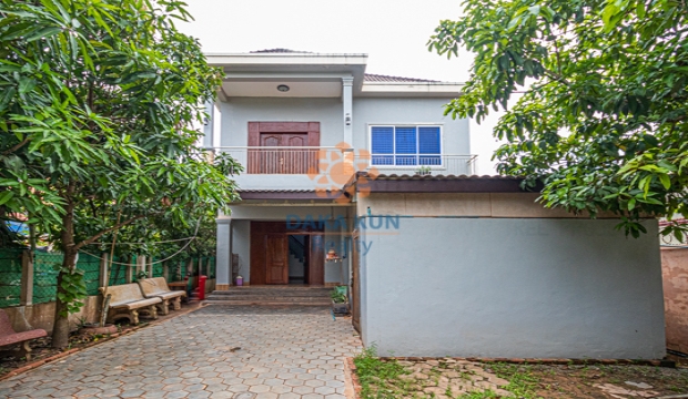 4 Bedrooms House for Rent in Siem Reap-Sla Kram