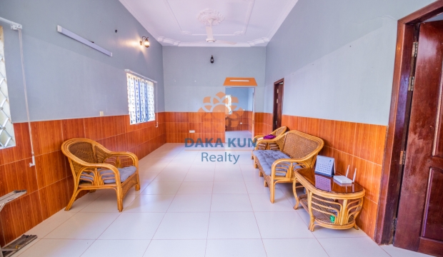 3 Bedrooms House for Rent in Siem Reap-Svay Dangkum